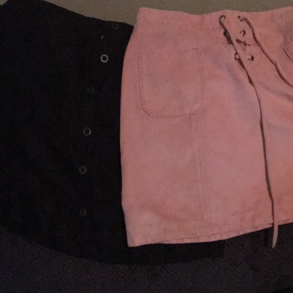 Hollister mini skirts. Suede texture. Pink , black